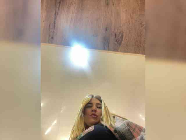 Anyutinka69 webcam