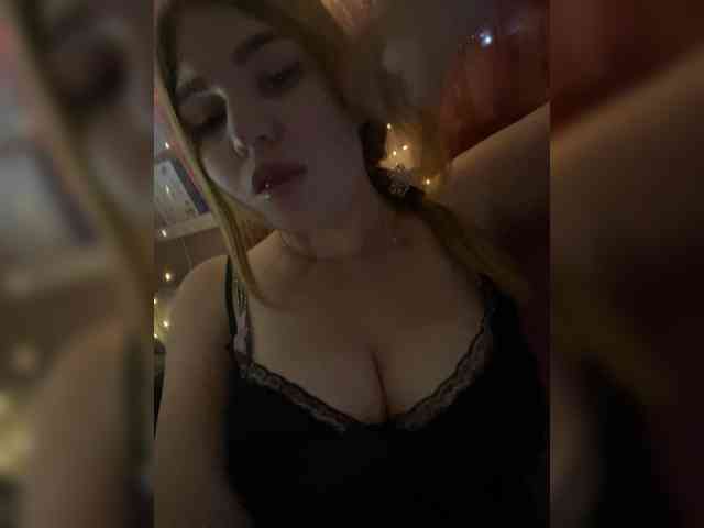 Anyutinka69 webcam