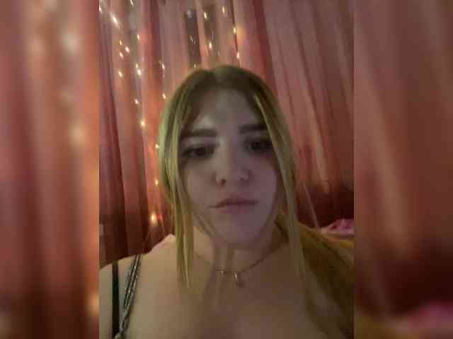 Anyutinka69 webcam
