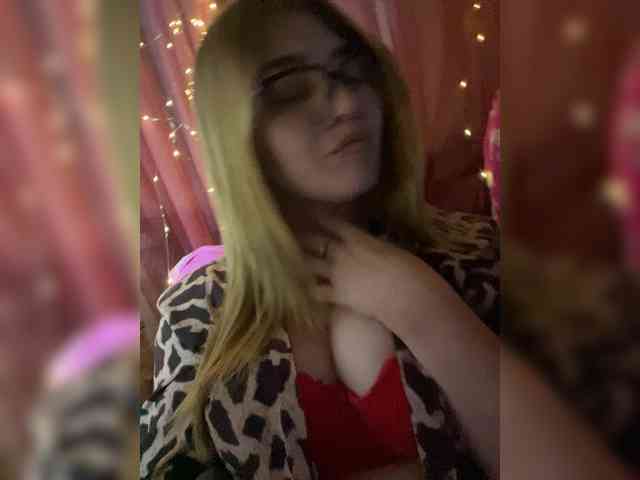 Anyutinka69 webcam