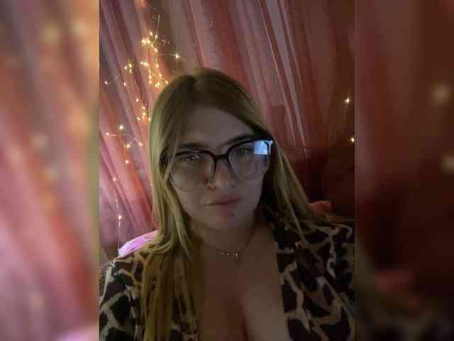 Anyutinka69 webcam