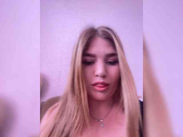 Anyutinka69 webcam