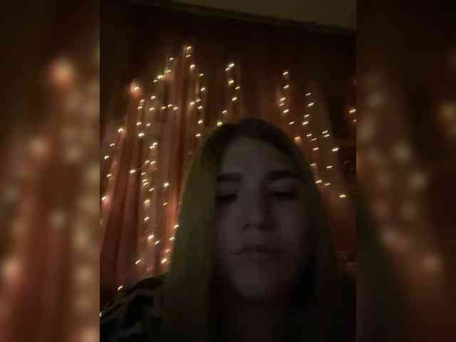 Anyutinka69 webcam