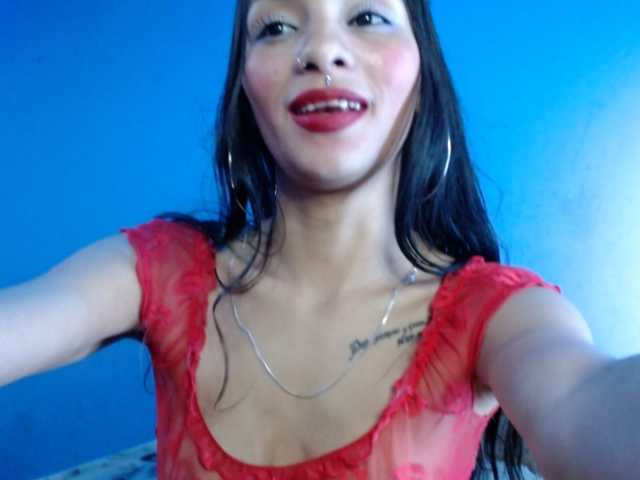 Andreitha, live now on BongaCams