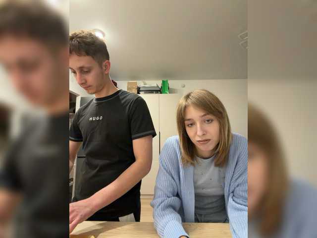 Gluboko21 live cam on BongaCams