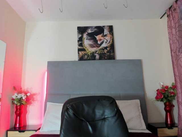 cristina-whitee live cam on BongaCams