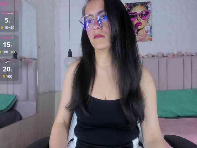 cristina-whitee