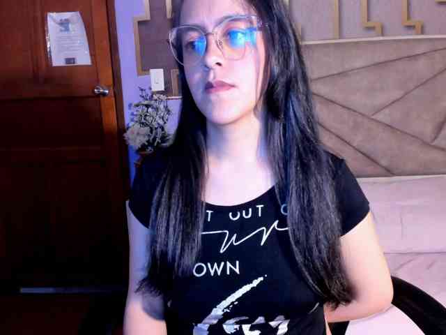 cristina-whitee