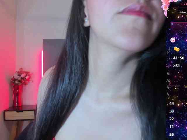 cristina-whitee webcam