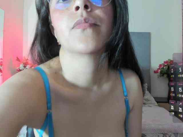 cristina-whitee