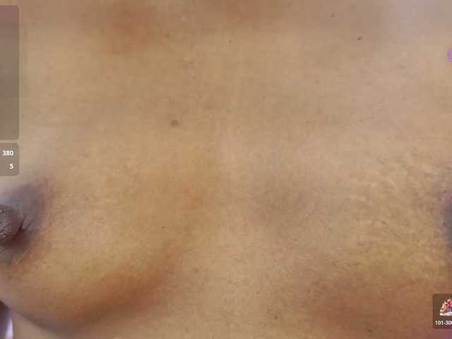 victoriabrown live cam on BongaCams