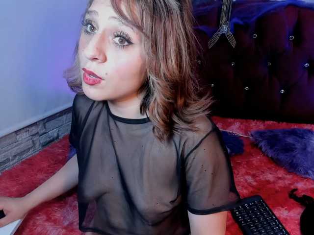 PepperGinger, live now on BongaCams