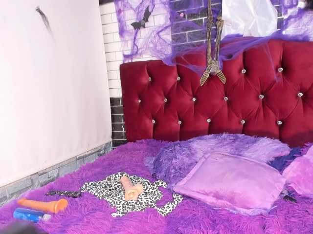 PepperGinger, live now on BongaCams