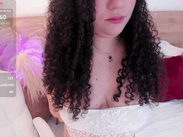 Niinaa- live cam on BongaCams