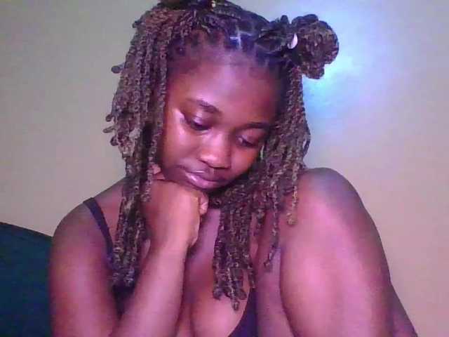 EbonyLustful live cam on BongaCams