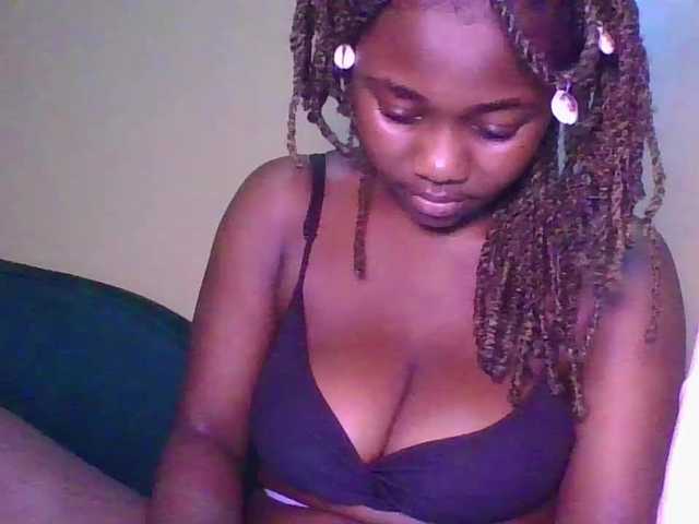 EbonyLustful live cam on BongaCams
