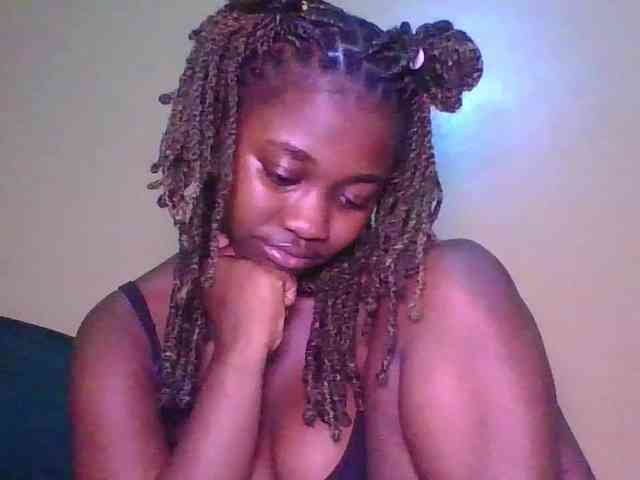 EbonyLustful webcam