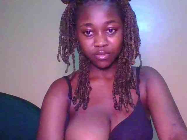 EbonyLustful webcam