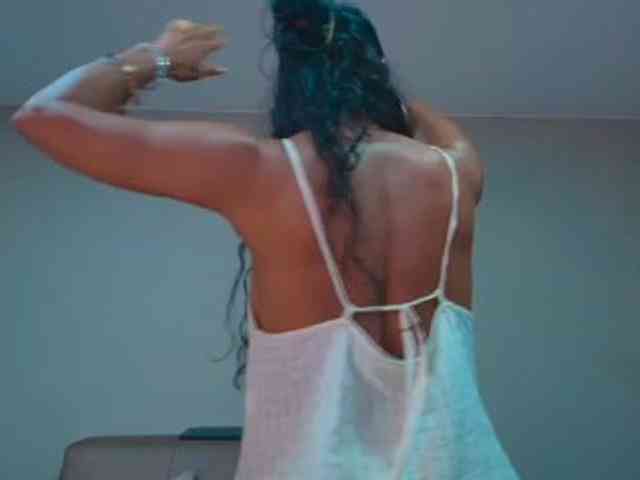 CharlotteRoux webcam