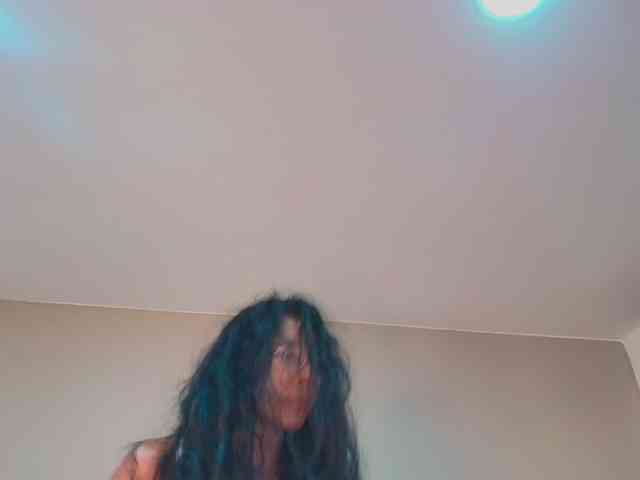 CharlotteRoux webcam
