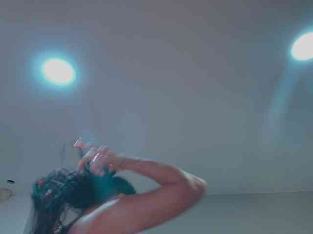CharlotteRoux webcam