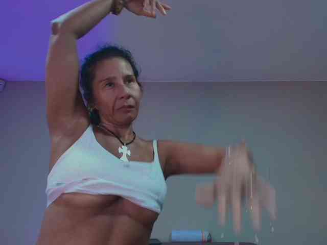 Modelo: CharlotteRoux