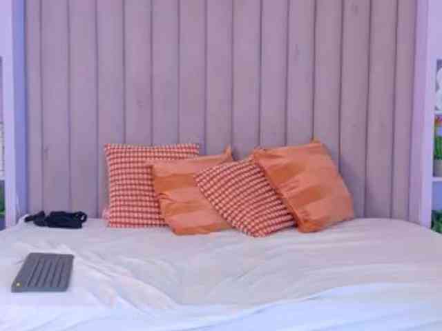 JaylaScott webcam