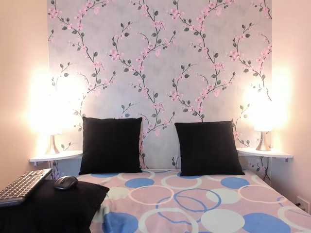 EllieRyder live cam on BongaCams