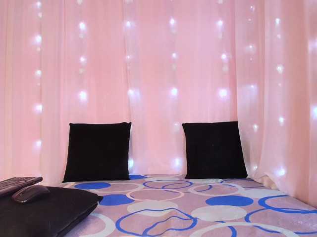 EllieRyder live cam on BongaCams