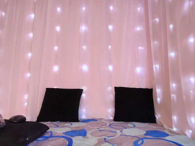 EllieRyder live cam on BongaCams