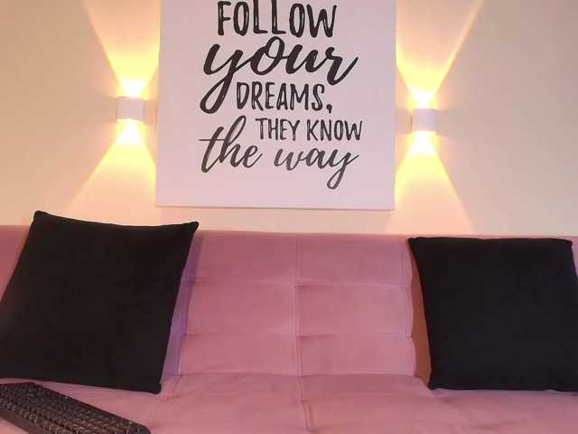 EllieRyder live cam on BongaCams