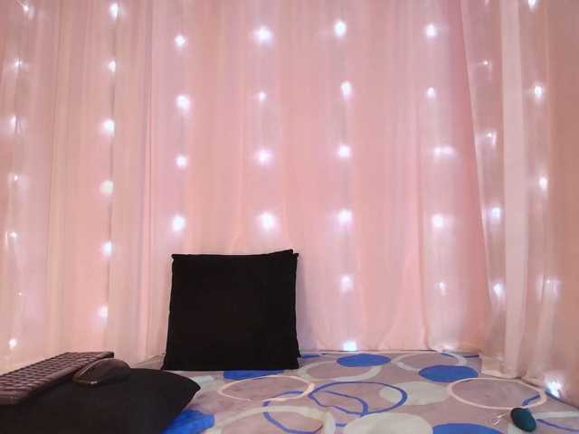 EllieRyder live cam on BongaCams