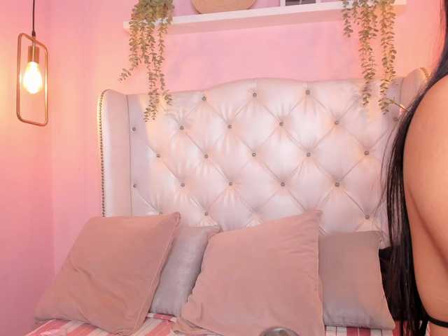 ZoePalacios live cam on BongaCams