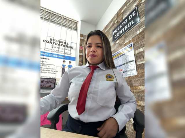 Ariana--7
