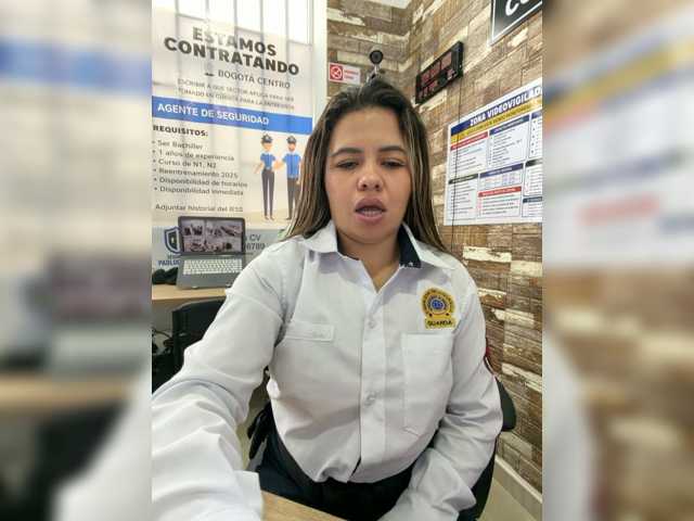 Ariana--7