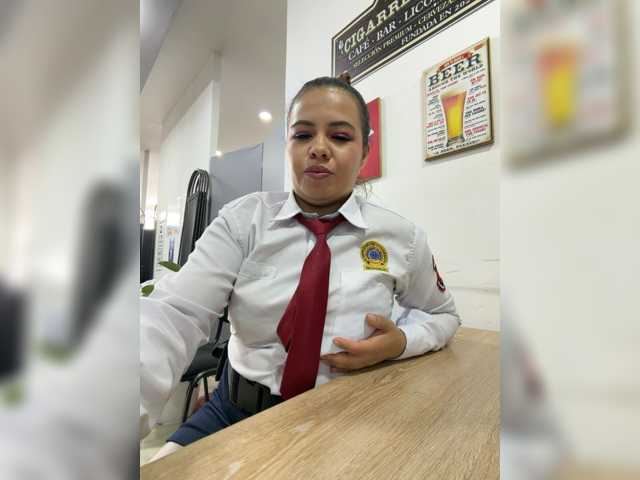 Ariana--7