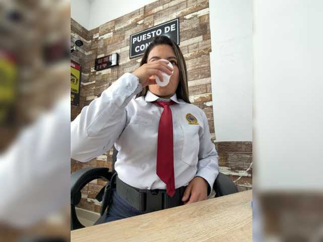 Ariana--7