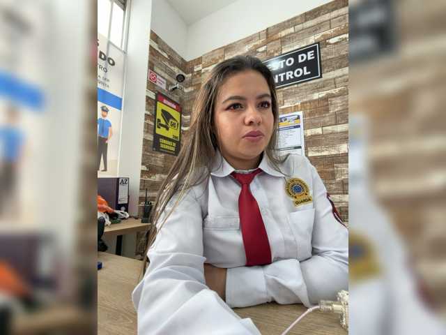 Ariana--7