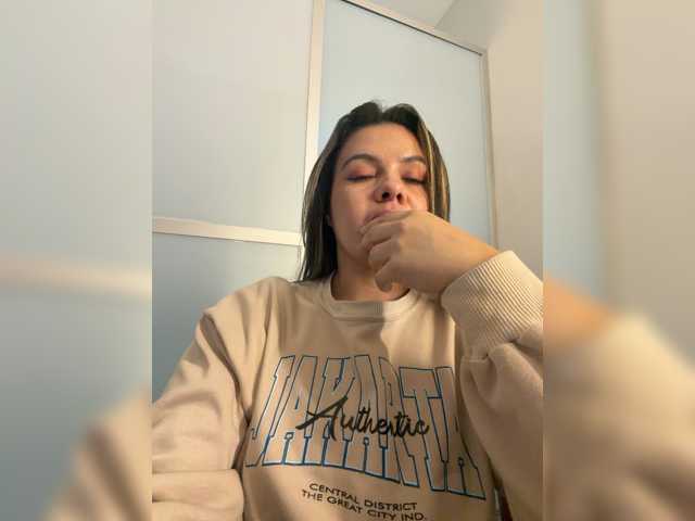 Ariana--7