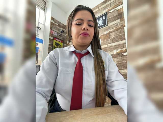 Ariana--7