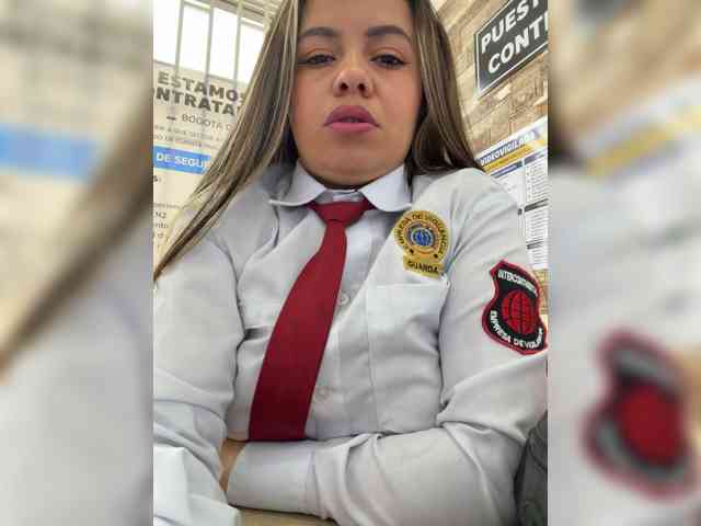 Ariana--7