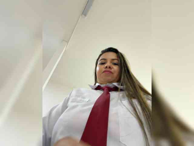 Ariana--7