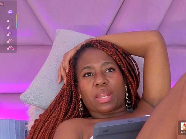 IvyRain live cam on BongaCams