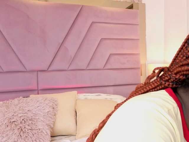 IvyRain live cam on BongaCams