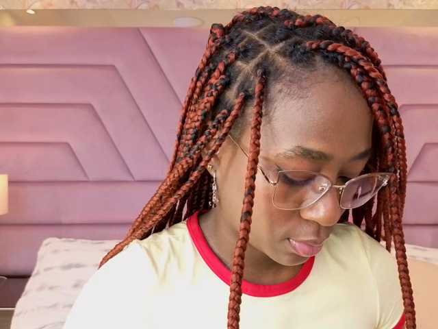 IvyRain live cam on BongaCams