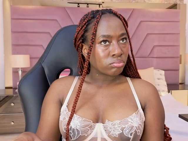 IvyRain live cam on BongaCams