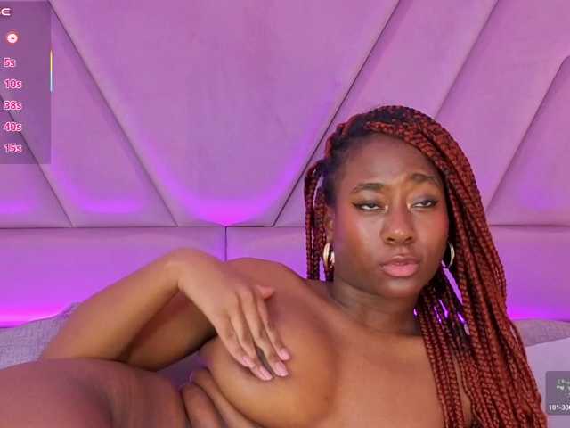 IvyRain live cam on BongaCams