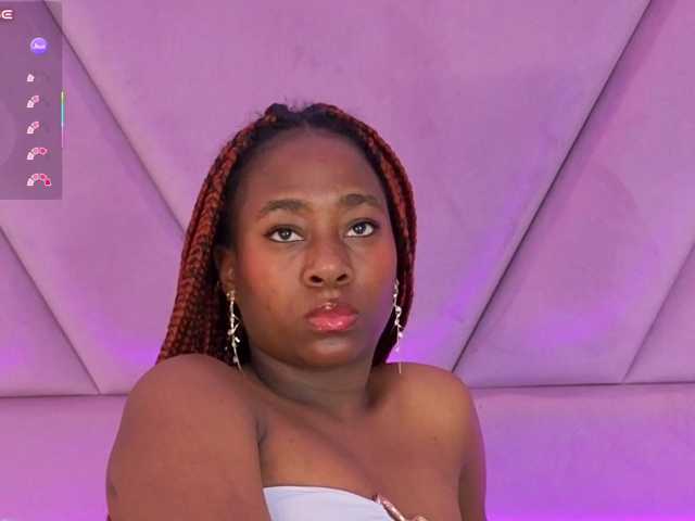 IvyRain live cam on BongaCams