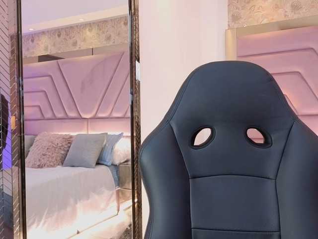 IvyRain live cam on BongaCams