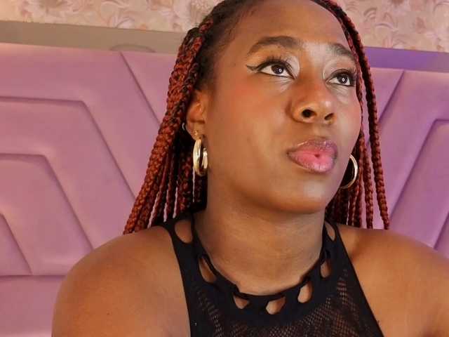 IvyRain live cam on BongaCams